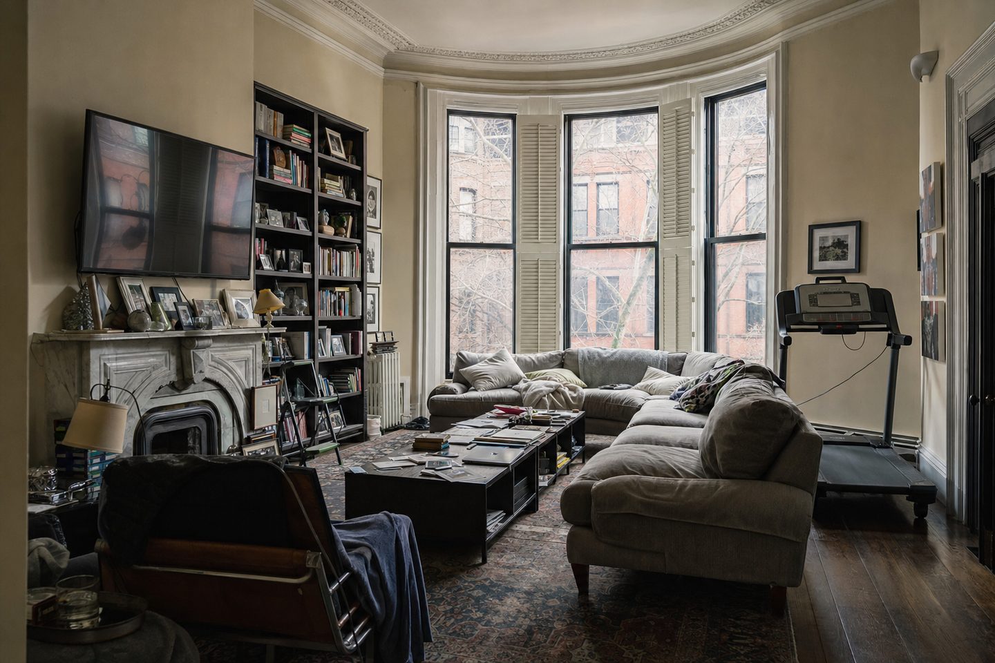 Brownstone parlor, South End — Original