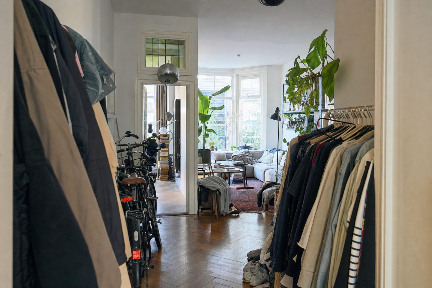 Etagewoning met erker, Oude Pijp — Origineel