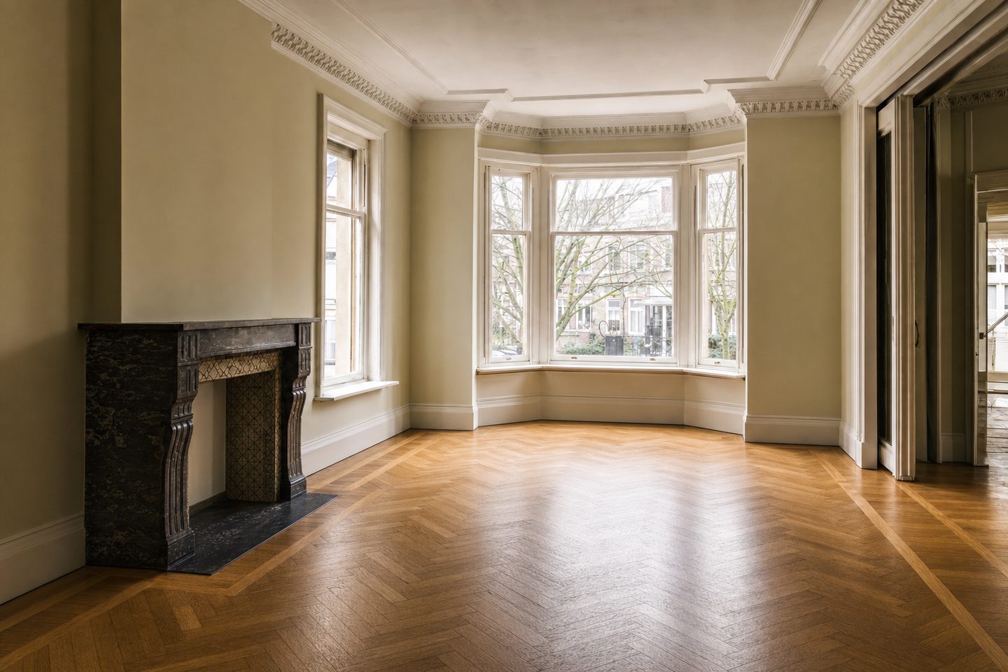Herenhuis-salon, Statenkwartier — Opgeruimd