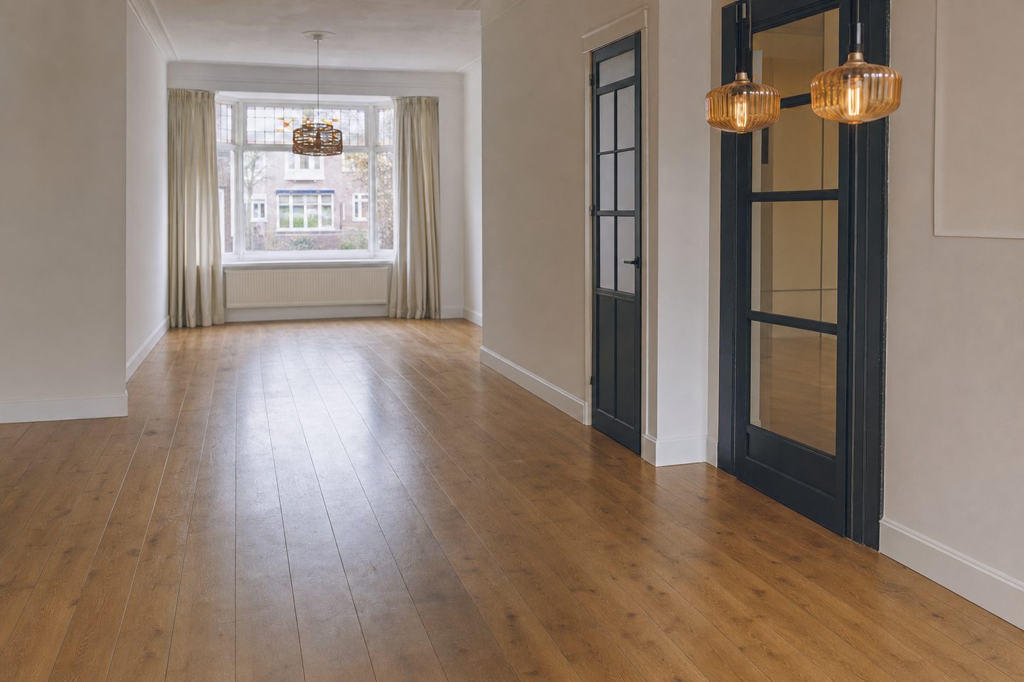 Jaren-30 woonkamer, Stratum — Opgeruimd
