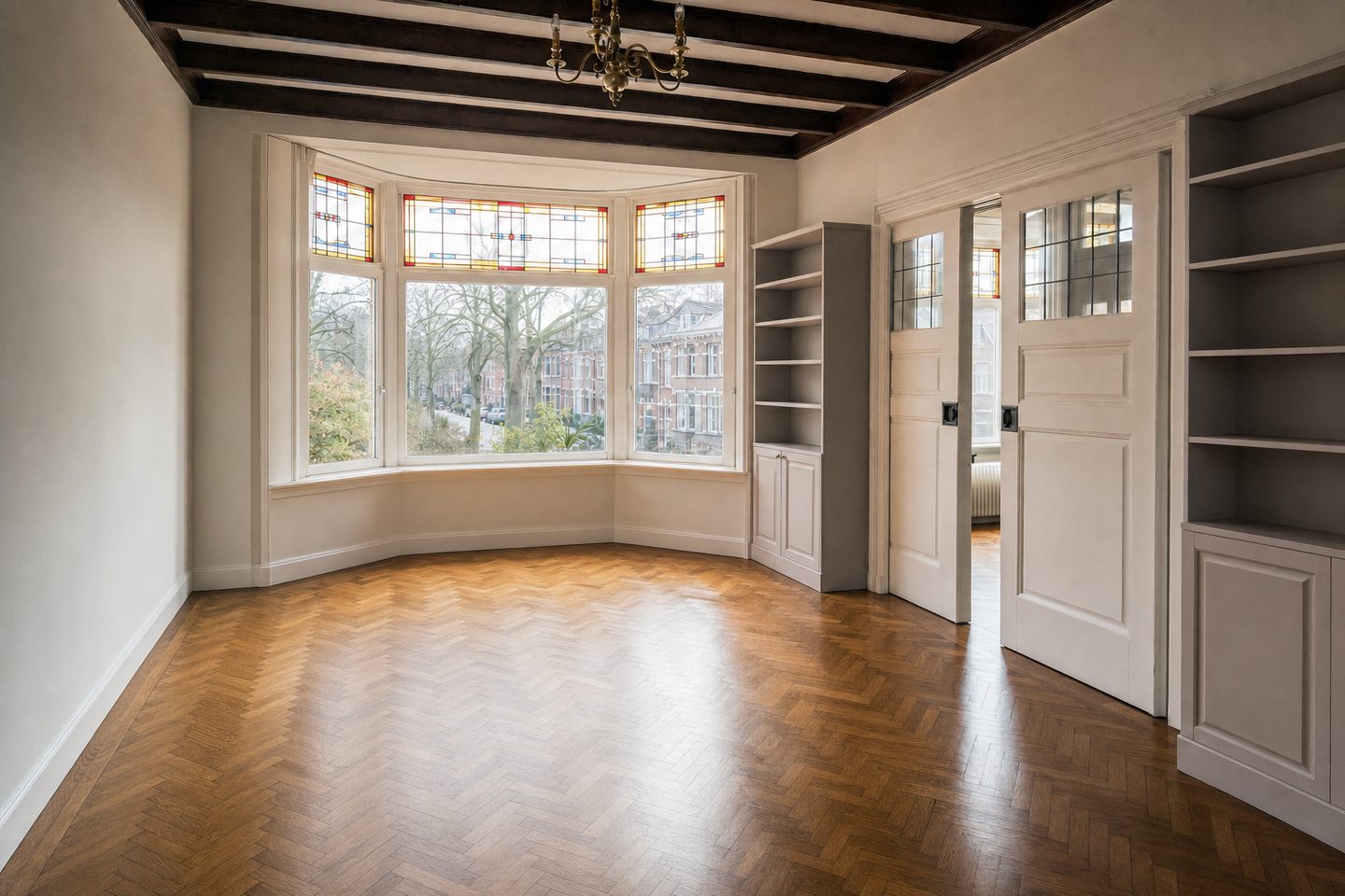 Woonkamer jaren-30 huis, Professorenwijk — Opgeruimd