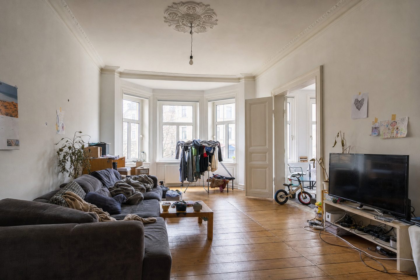 Wohnzimmer mit Erker, Schleußig — Original