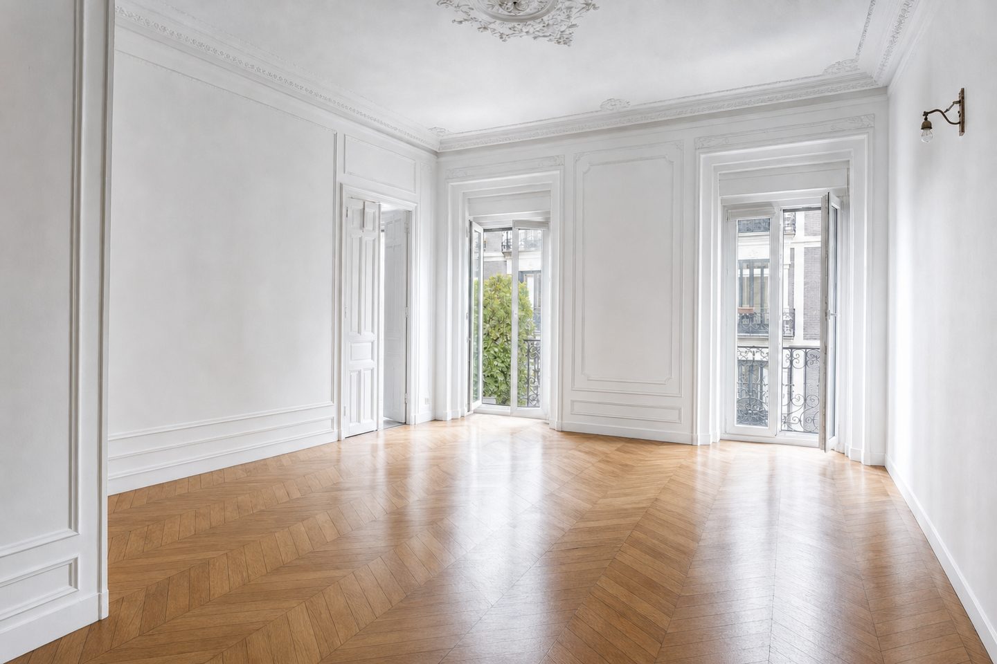 Salón clásico, barrio de Salamanca — Despejado