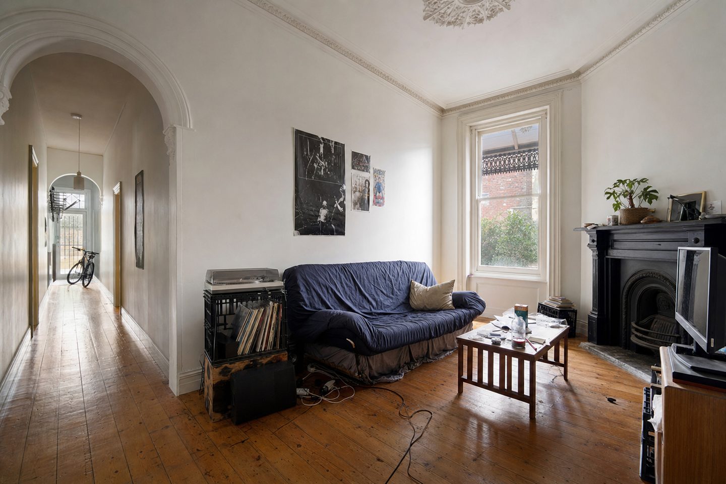 Victorian terrace front room, Fitzroy — Original