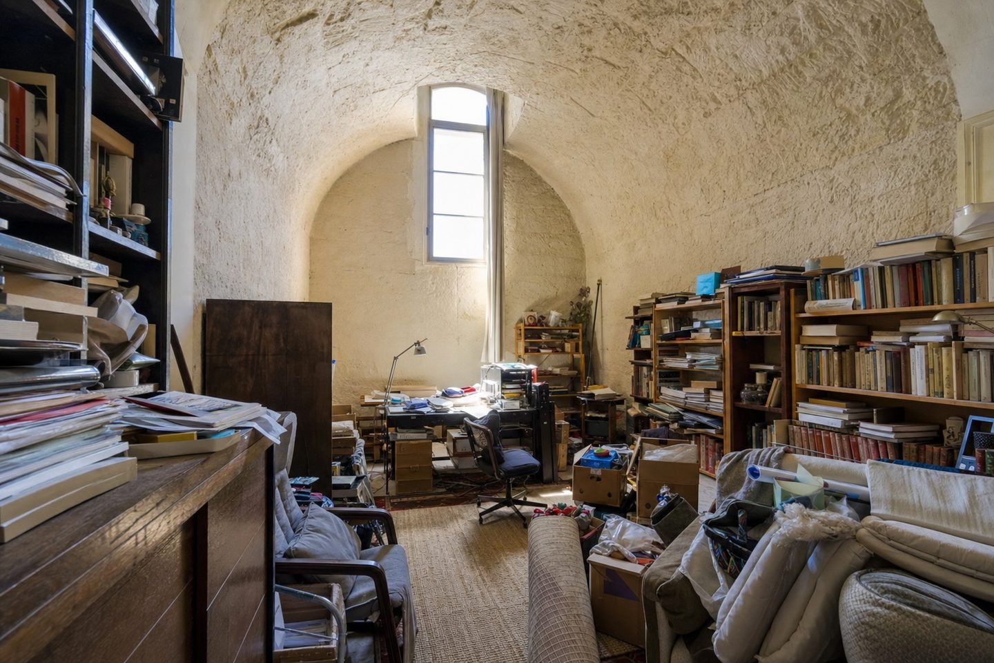 Appartement en pierre, l'Écusson — Original