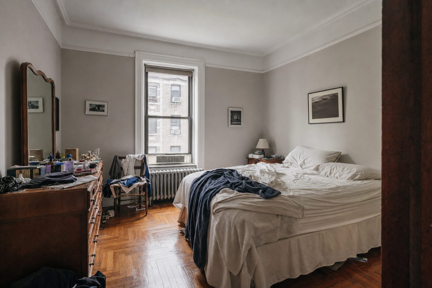 Pre-war one-bedroom, Manhattan — Original