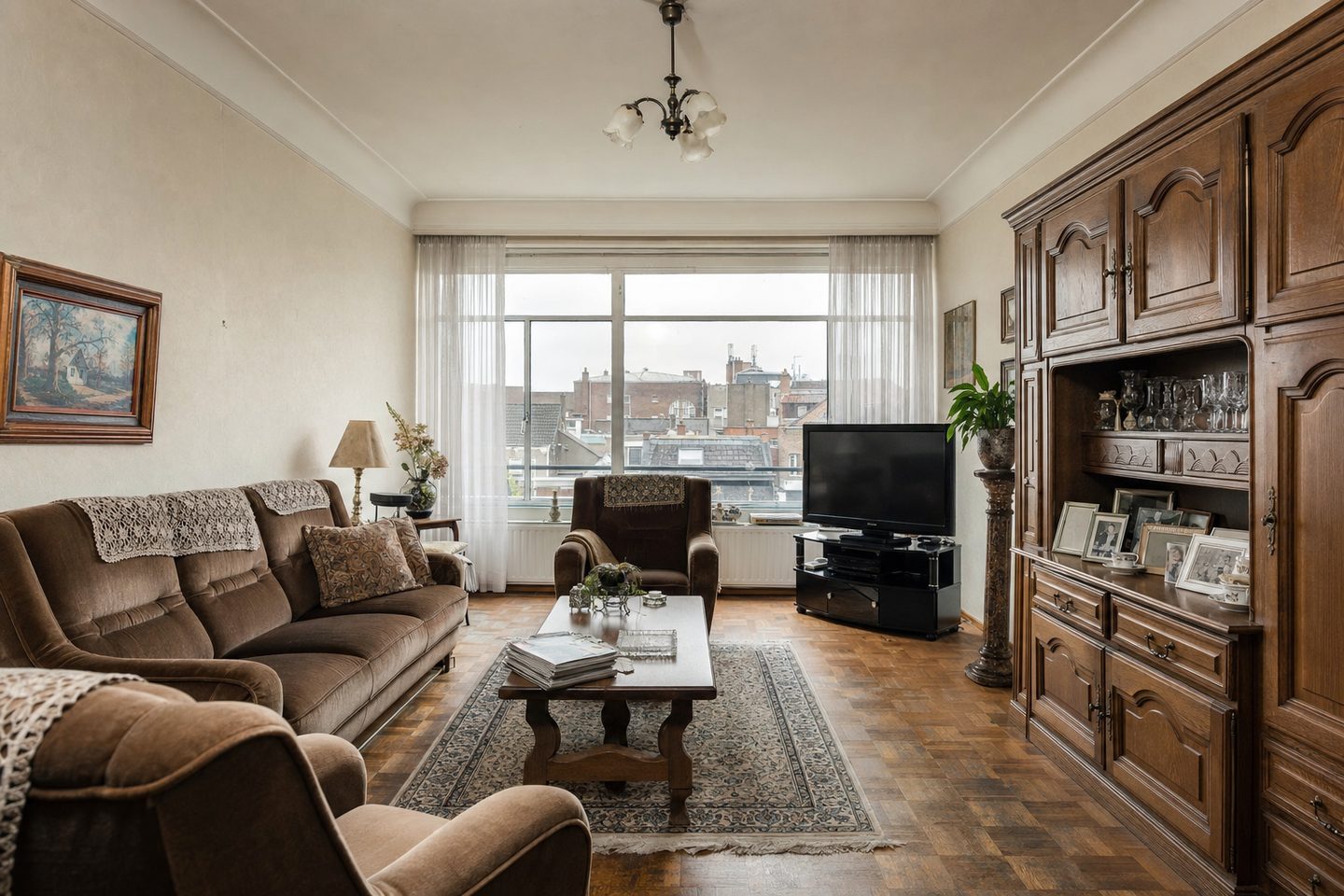 Woonkamer bovenwoning jaren 50, Burchtstraat — Origineel