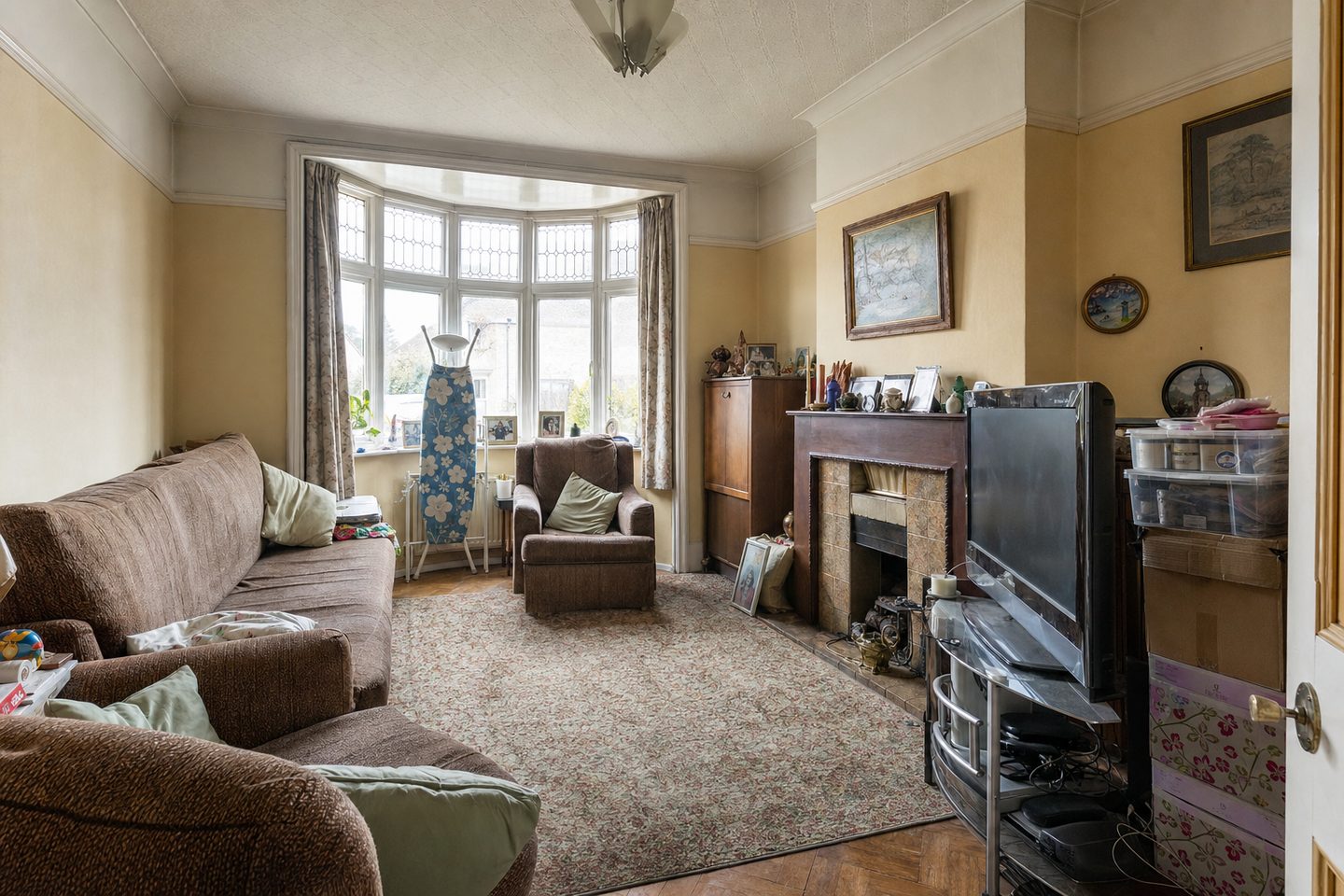 1930s semi sitting room, Headington — Original
