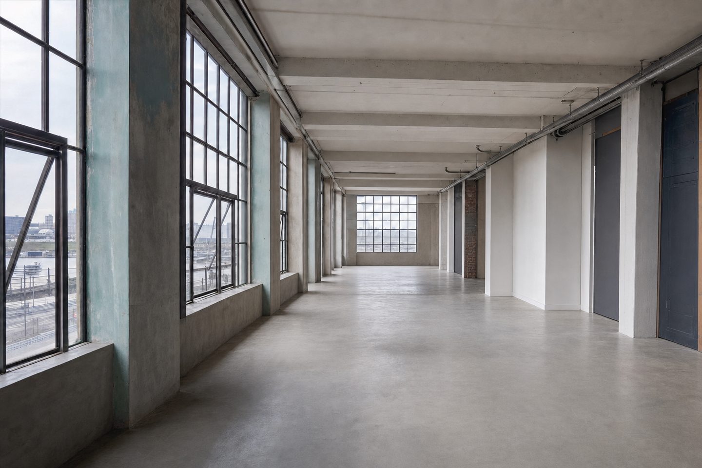 Loft in havenpand, Katendrecht — Opgeruimd