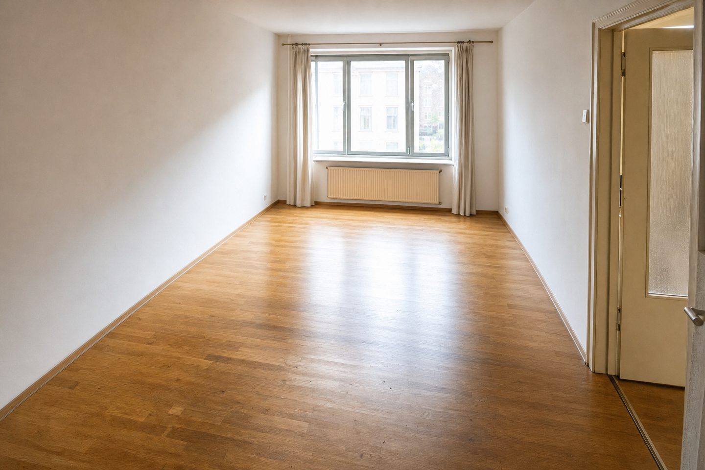 The Japandi living room — Decluttered
