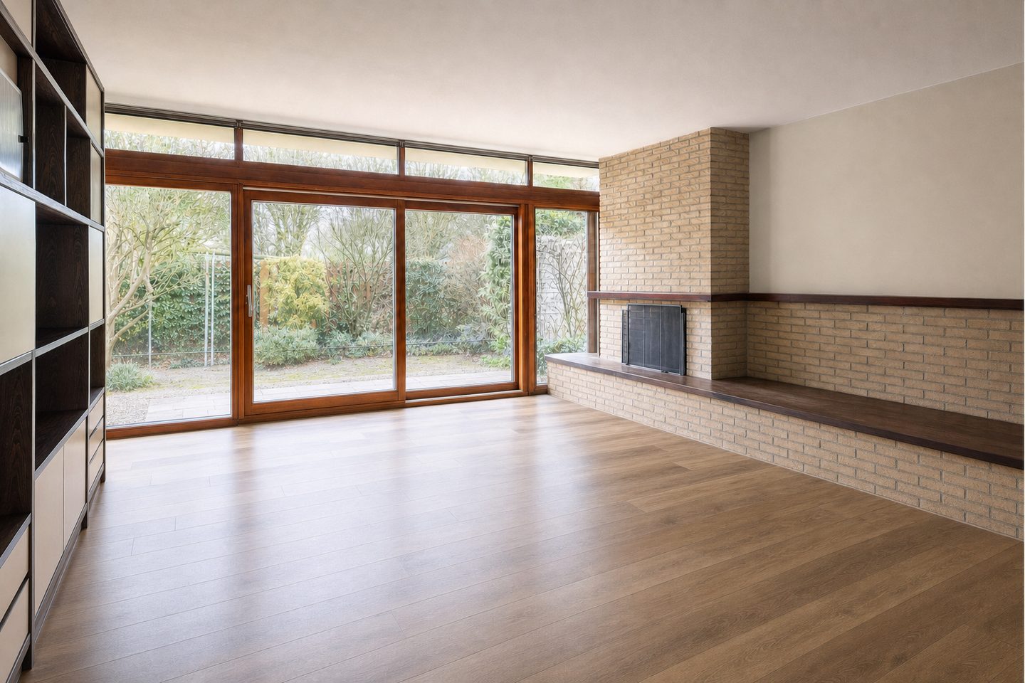 Das Mid-Century-Wohnzimmer — Entrümpelt