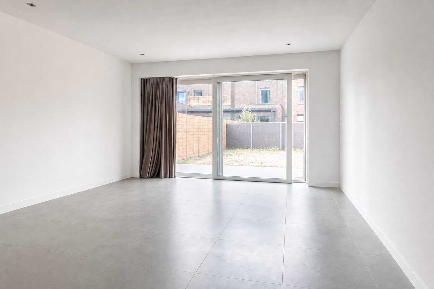 Une maison de ville neuve, apprivoisée — Désencombré