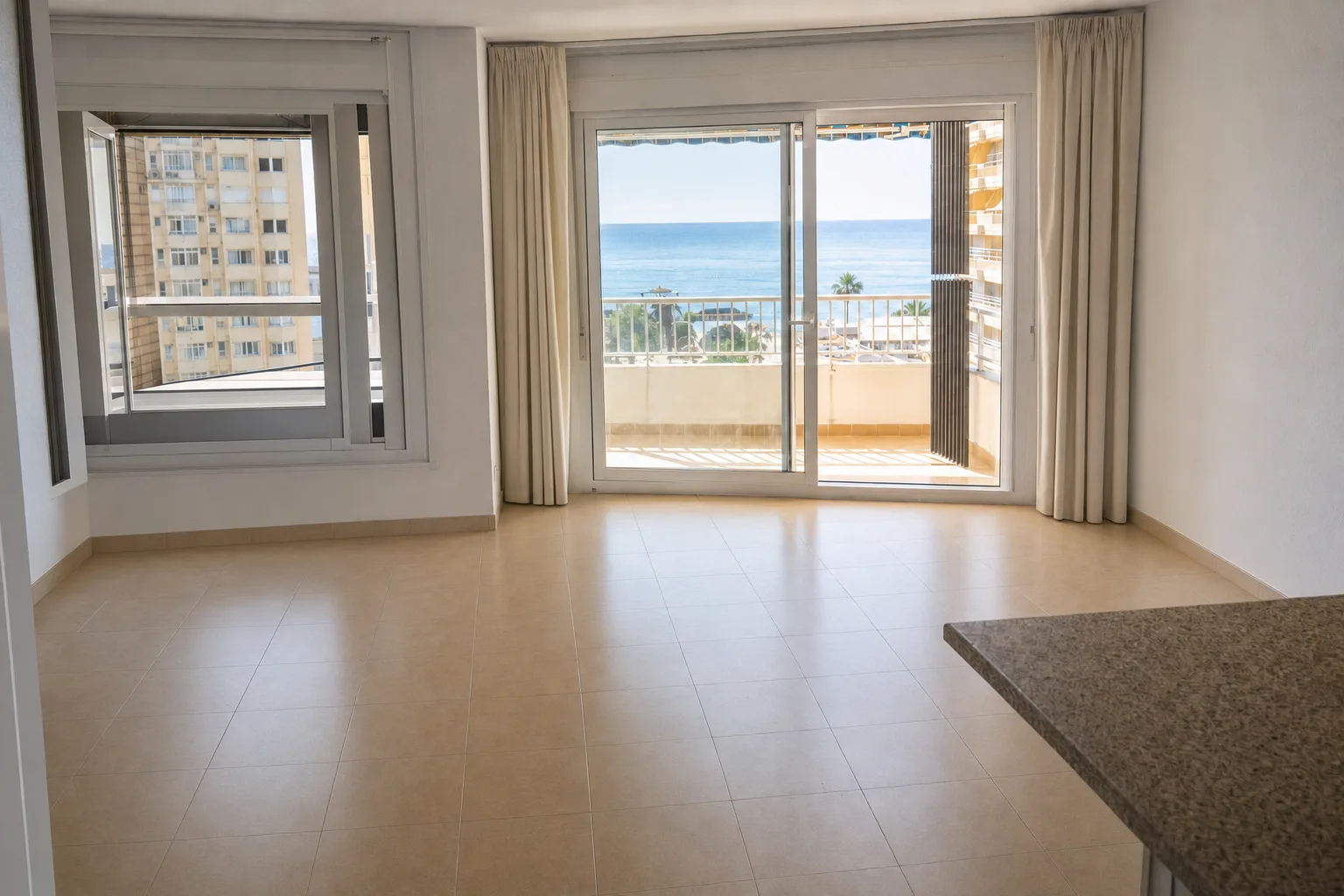 Apartamento junto al mar, Playa de San Juan — Despejado