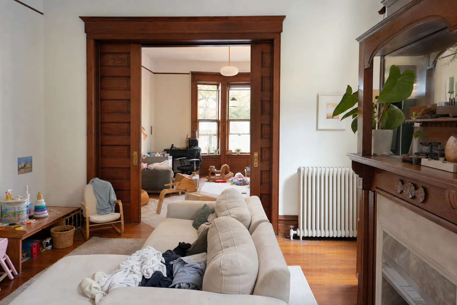 Rowhouse parlor, Bed-Stuy — Original
