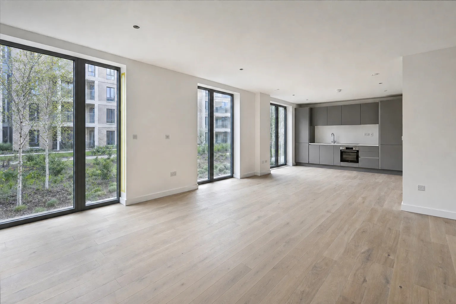New-build living room, Eddington — Decluttered