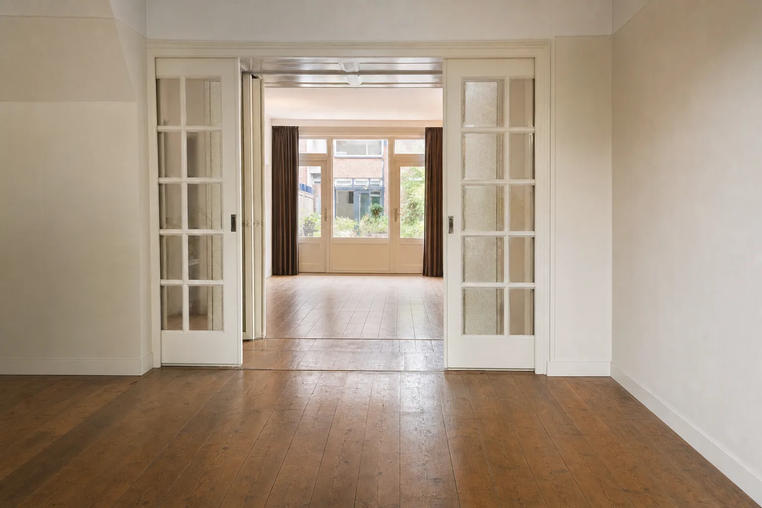 Jaren-30 woonkamer, Helpman — Opgeruimd
