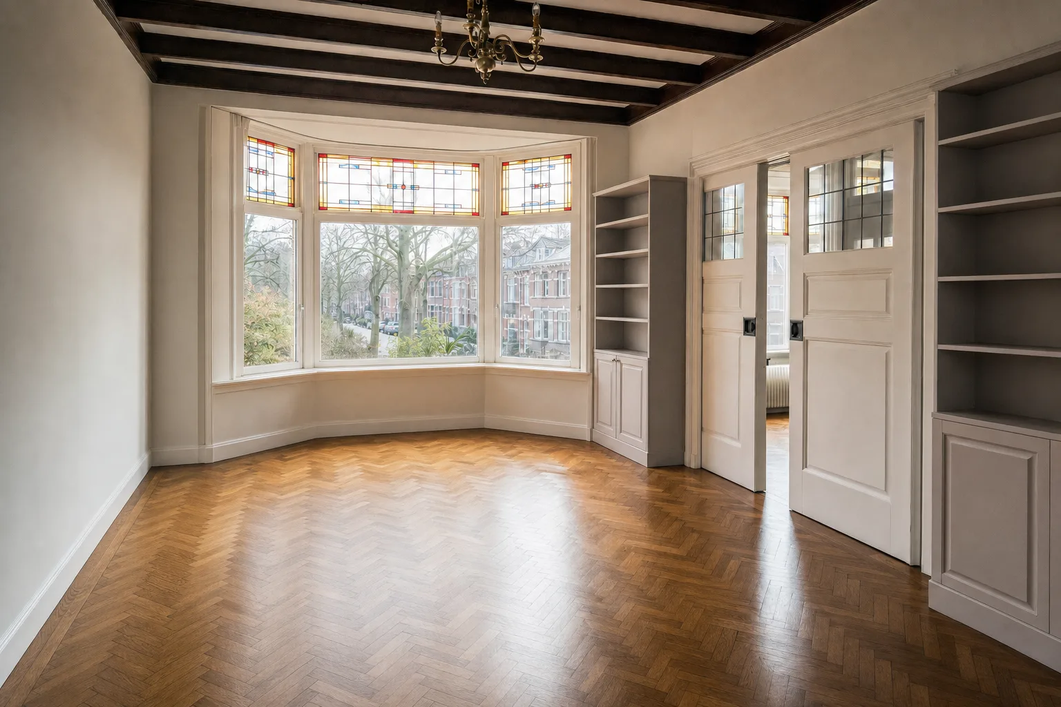 Woonkamer jaren-30 huis, Professorenwijk — Opgeruimd