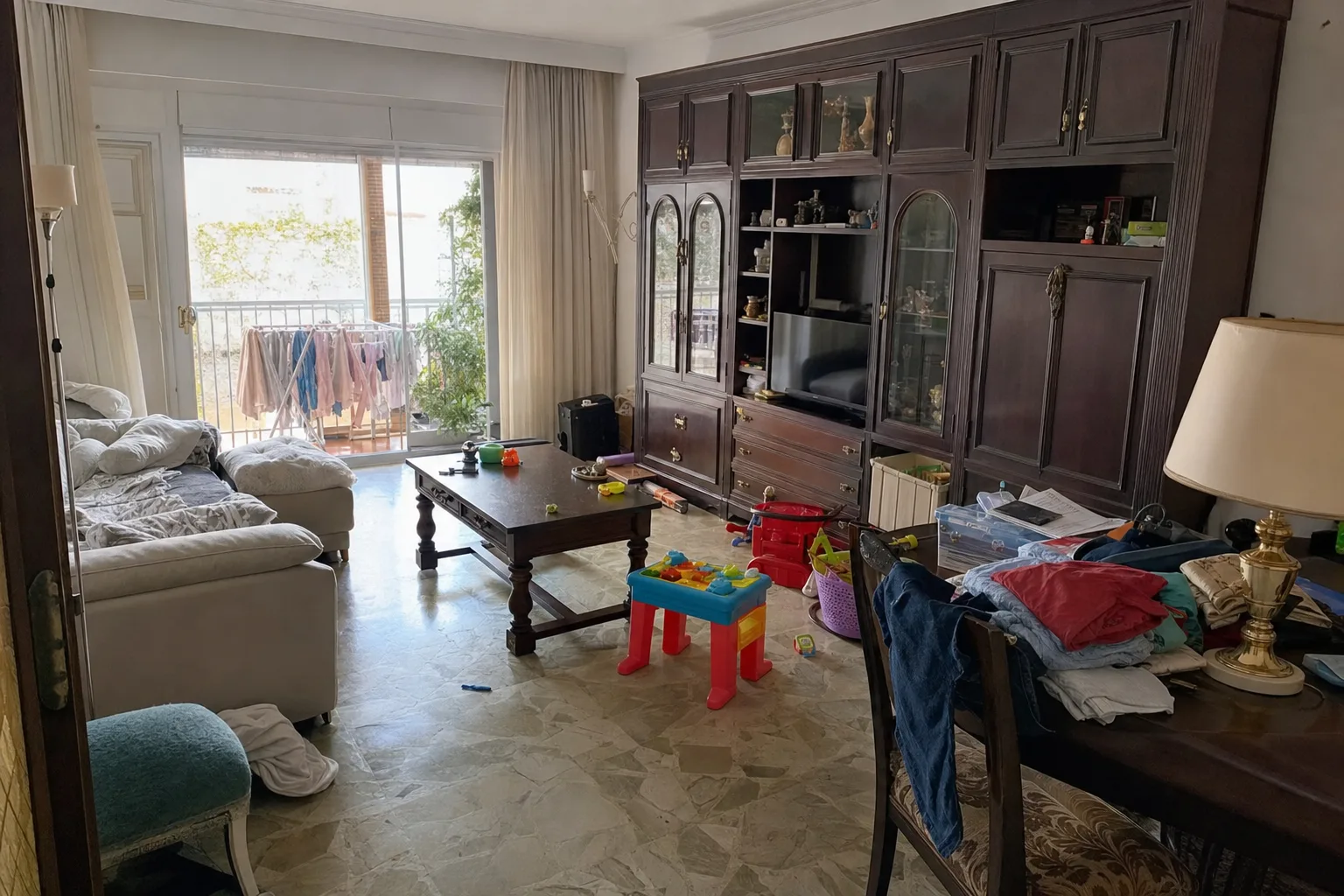 Salón familiar, Nervión — Original
