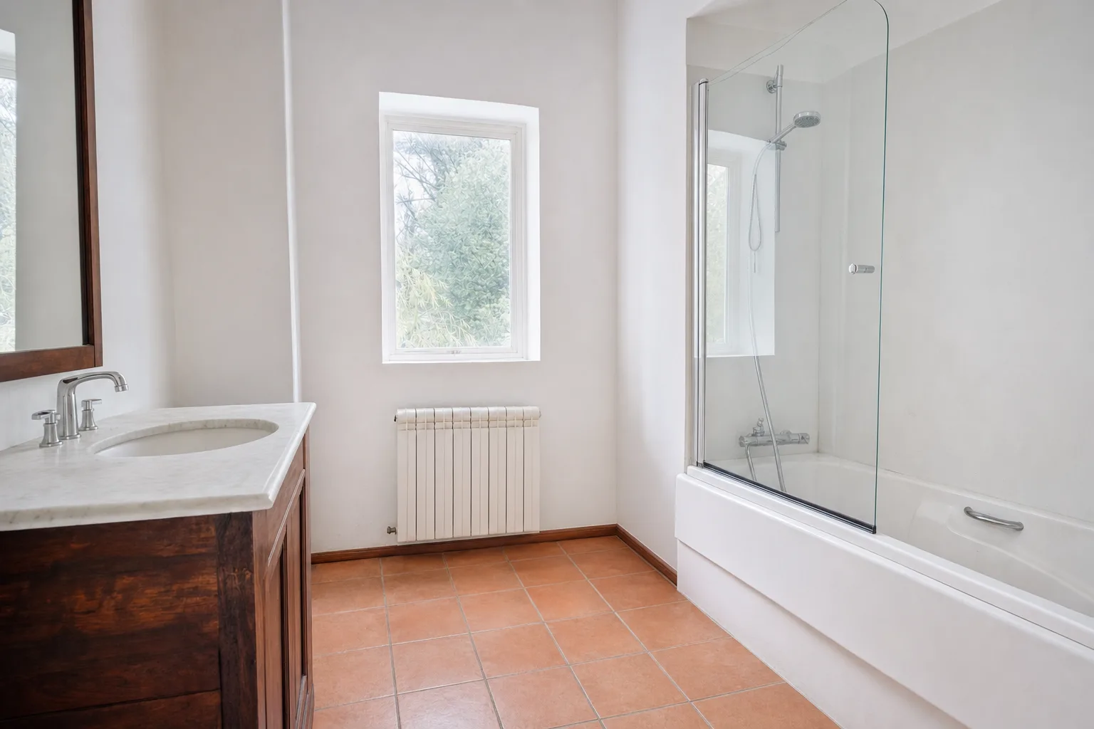 The boho bathroom — Decluttered